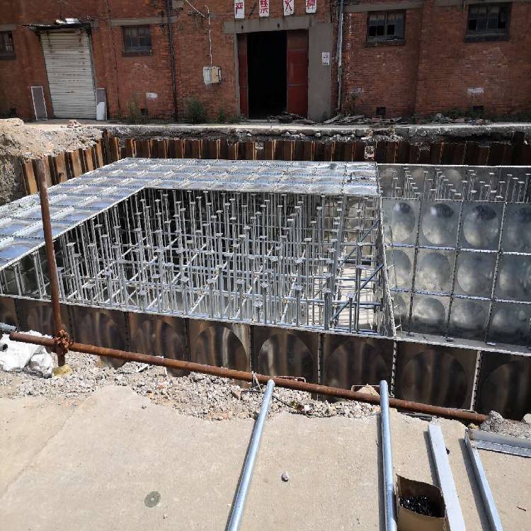 可以埋在地下的地埋水箱