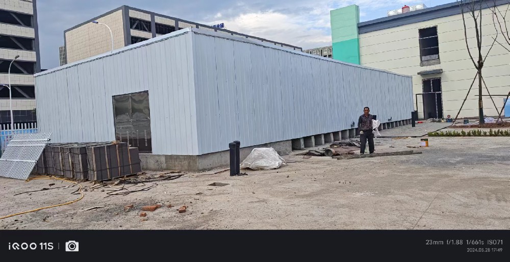 苏州地上水箱5公分橡塑+瓦楞板